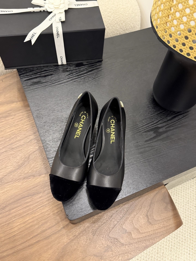 Ch**el heeled shoes